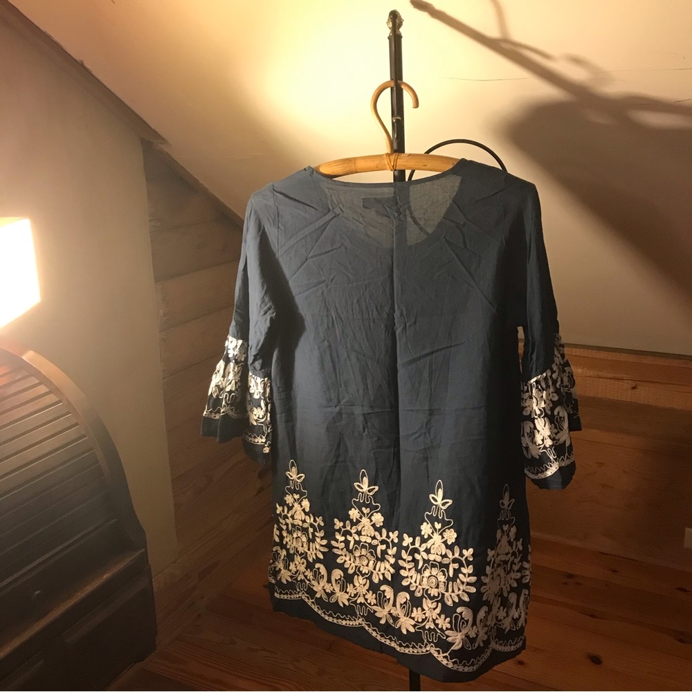 Sassybling Navy White Embroidered Tunic Dress, EUC, S - Picture 2 of 11